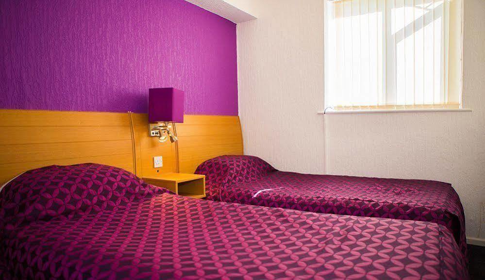 Royal Carlton Hotel 3*