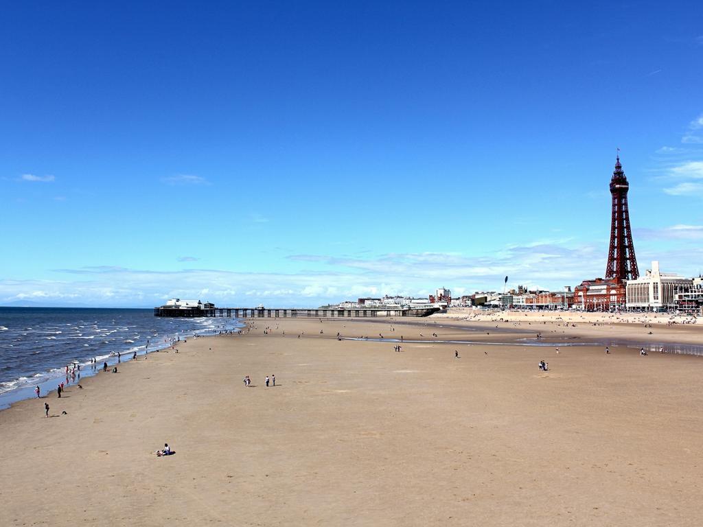 Royal Carlton 3* Blackpool