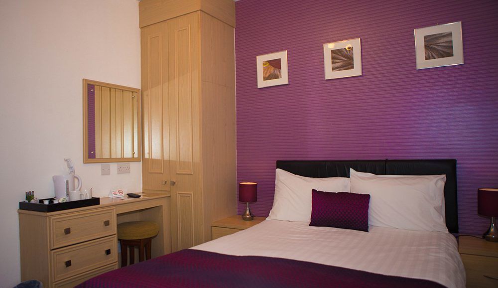 Hotel Royal Carlton 3*